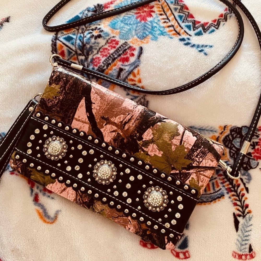 American Bling Pink Camo Purse/Clutch